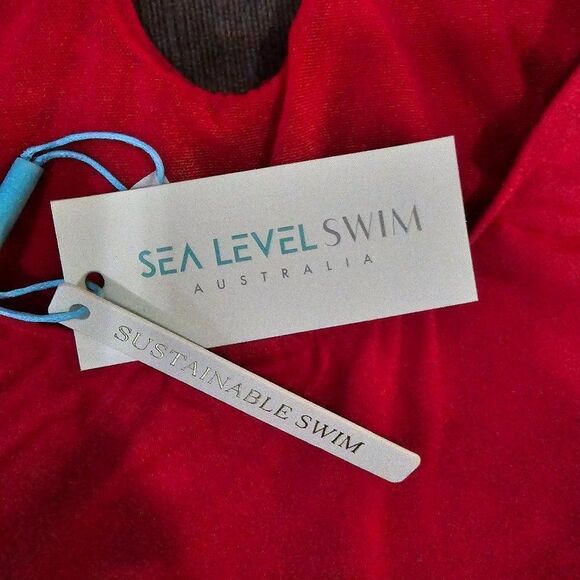 Sea Level Eco Essentials Red Keyhole Halter One-Piece Swimsuit Size 6 - Picture 13 of 13